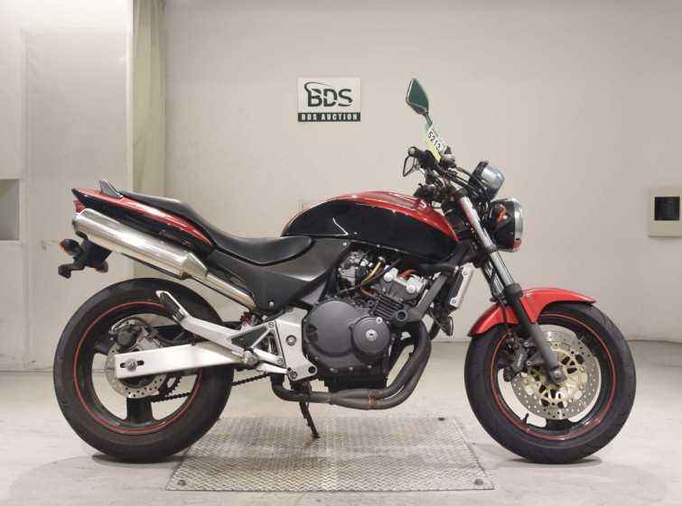 Мотоцикл Honda HORNET CB250F с пробегом 9604 km