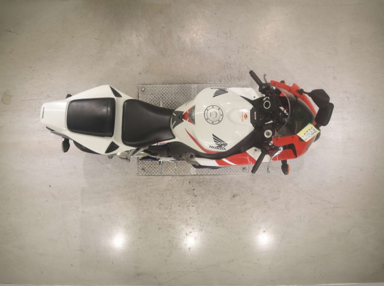 Мотоцикл Honda CBR1000RR с пробегом 31921 km