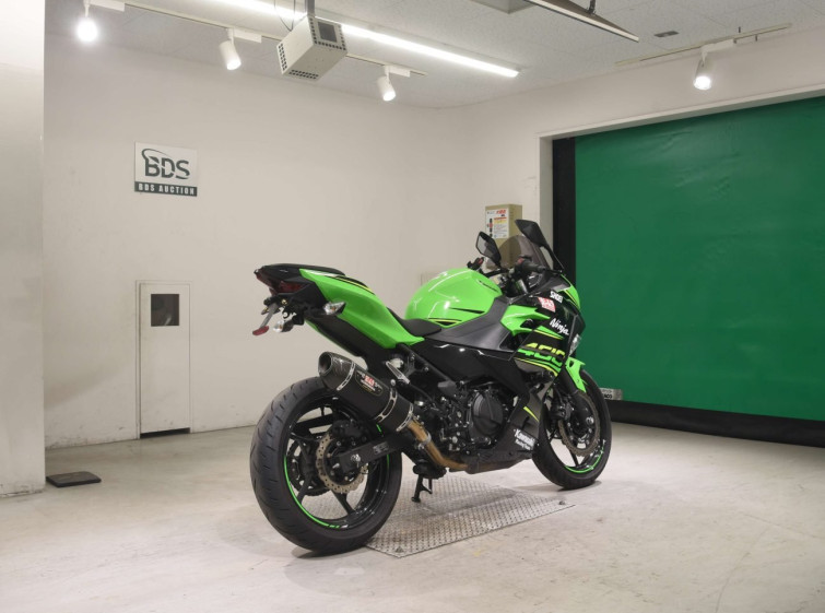 Мотоцикл Kawasaki NINJA400 з пробігом 3716 km