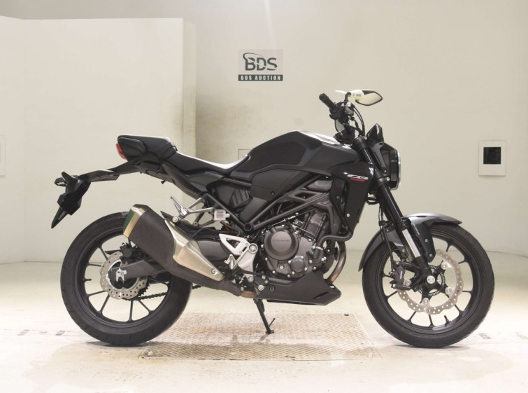 Мотоцикл Honda CB250RA з пробігом 6221 km