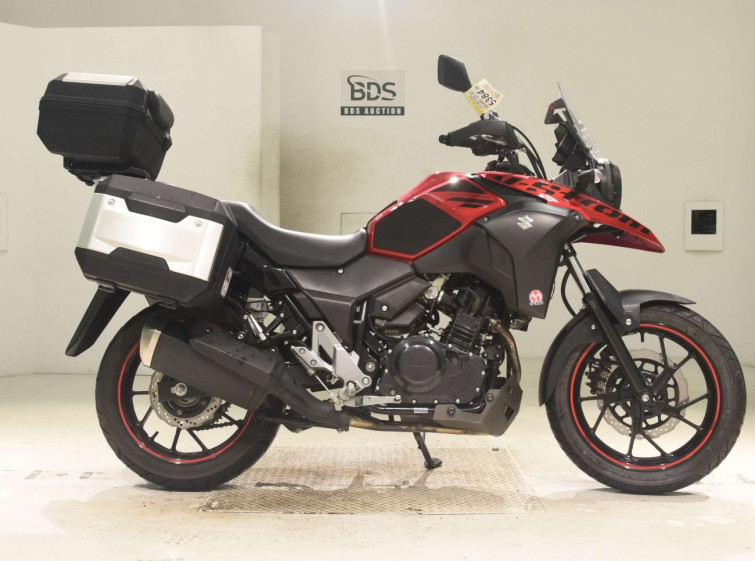Мотоцикл Suzuki V-STROM DL250 с пробегом 13208 km