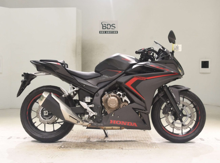 Мотоцикл Honda CBR400R з пробігом 34547 km