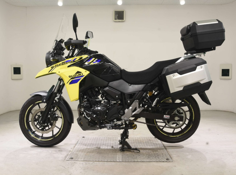 Мотоцикл Suzuki V-STROM DL250A с пробегом 5608 km