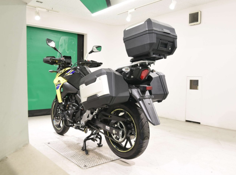 Мотоцикл Suzuki V-STROM DL250A с пробегом 5608 km