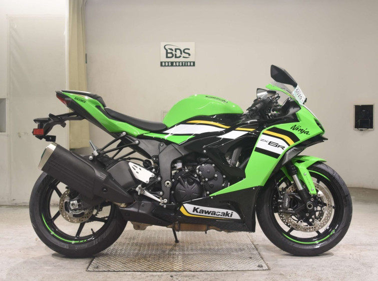 Мотоцикл Kawasaki ZX-6R с пробегом 114 km
