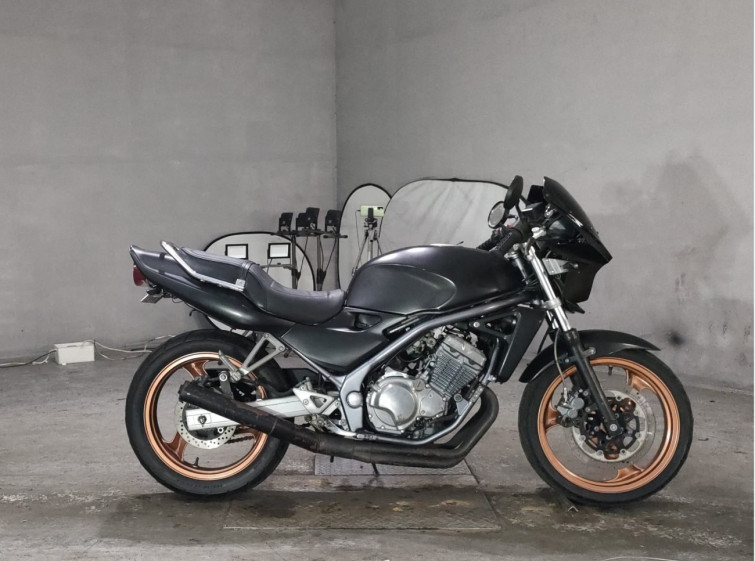 Мотоцикл Kawasaki VARIOS с пробегом 32094 km