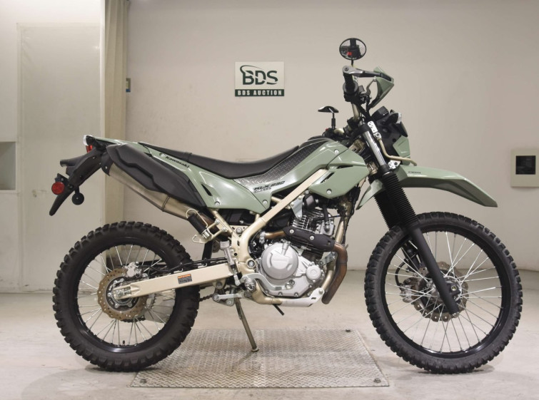 Мотоцикл Kawasaki KLX230 SHERPA з пробігом 1556 km