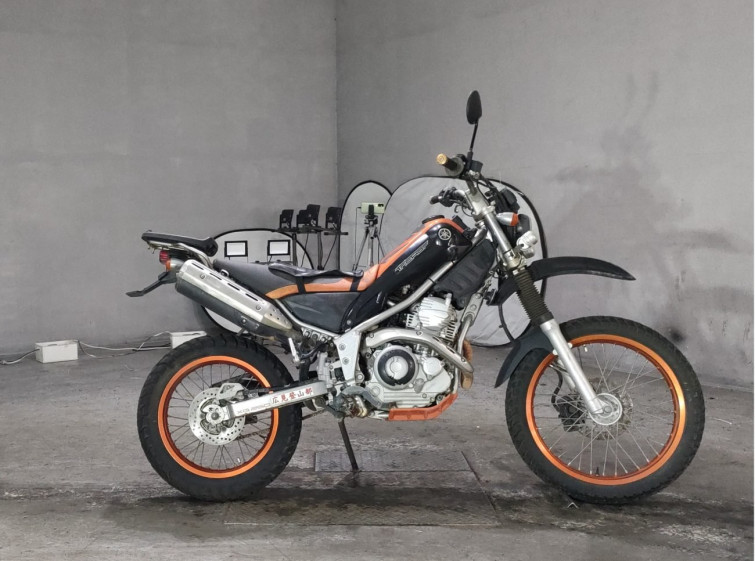 Мотоцикл Yamaha TRICKER з пробігом 28206 km