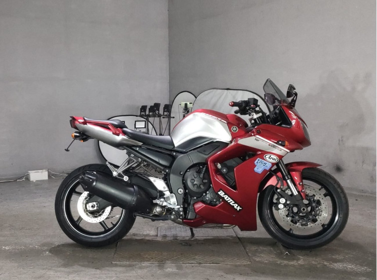 Мотоцикл Yamaha FZ1 FAZER с пробегом 38679 km
