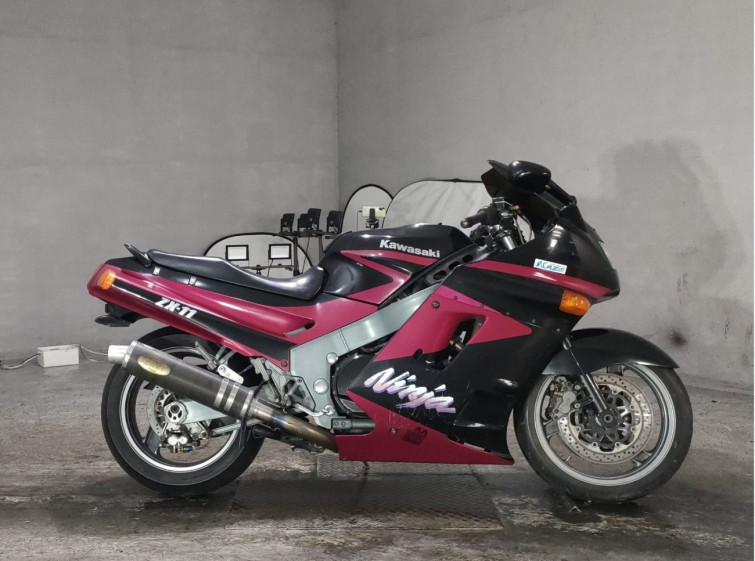 Мотоцикл Kawasaki ZX-11 с пробегом 17710 m