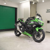 Мотоцикл Kawasaki NINJA400 з пробігом 728 km