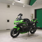 Мотоцикл Kawasaki NINJA400 з пробігом 728 km