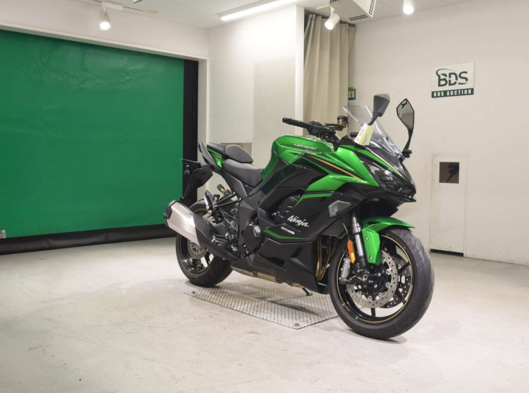 Мотоцикл Kawasaki NINJA1100SX з пробігом 104 km