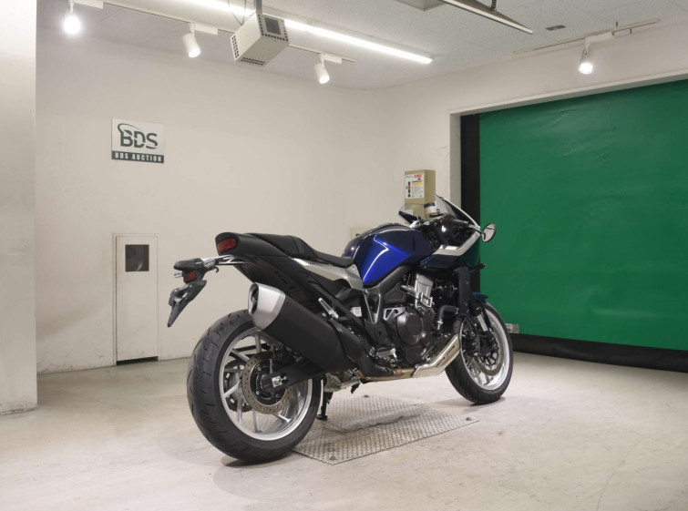 Мотоцикл Honda HAWK11 з пробігом 619 km