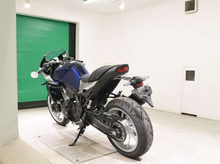 Мотоцикл Honda HAWK11 з пробігом 619 km