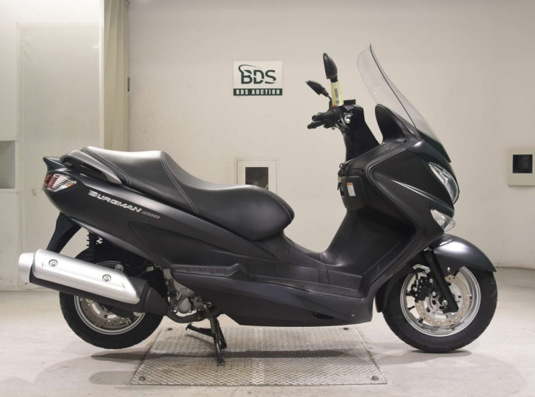 Мотоцикл Suzuki BURGMAN200 с пробегом 1416 km
