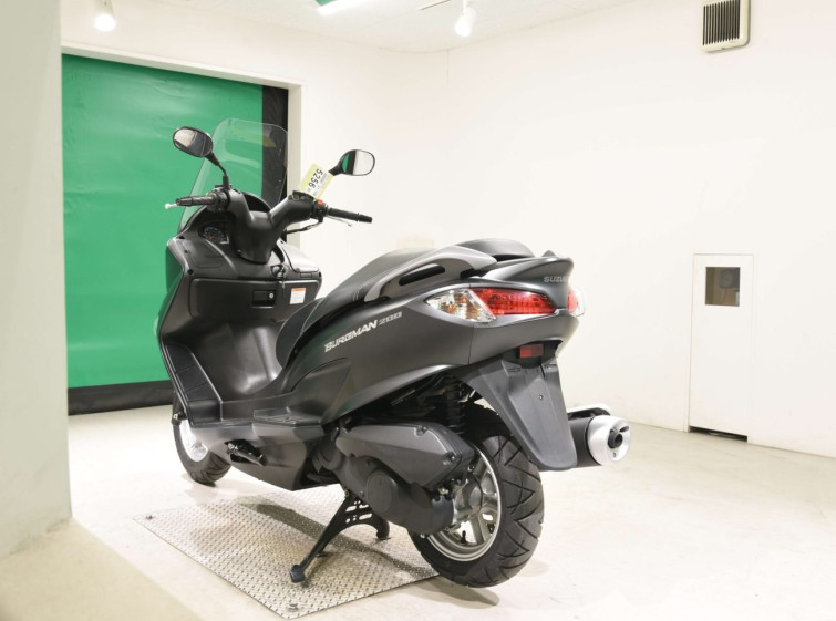 Мотоцикл Suzuki BURGMAN200 с пробегом 1416 km