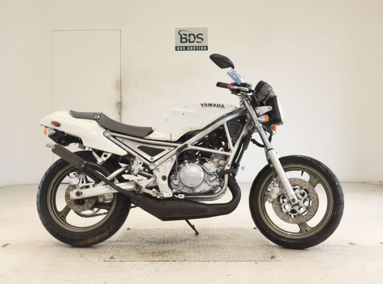 Мотоцикл Yamaha R1-Z с пробегом 21112 km