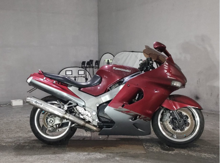 Мотоцикл Kawasaki ZZ-R1100 з пробігом 47425 km