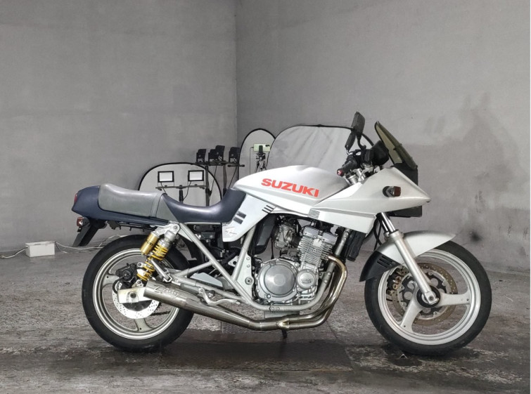 Мотоцикл Suzuki GSX250S KATANA з пробігом 9330 km