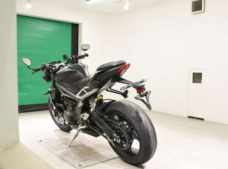 Мотоцикл Triumph STREET TRIPLE RS с пробегом 20446 km