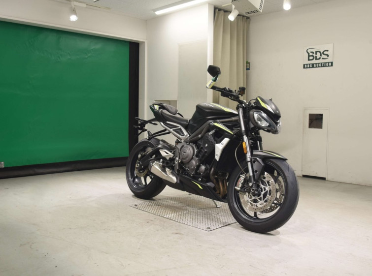 Мотоцикл Triumph STREET TRIPLE RS с пробегом 20446 km