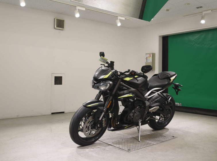 Мотоцикл Triumph STREET TRIPLE RS с пробегом 20446 km
