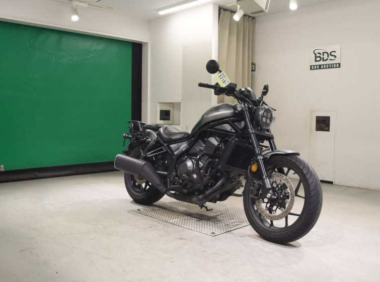 Мотоцикл Honda REBEL CMX1100 з пробігом 8115 km