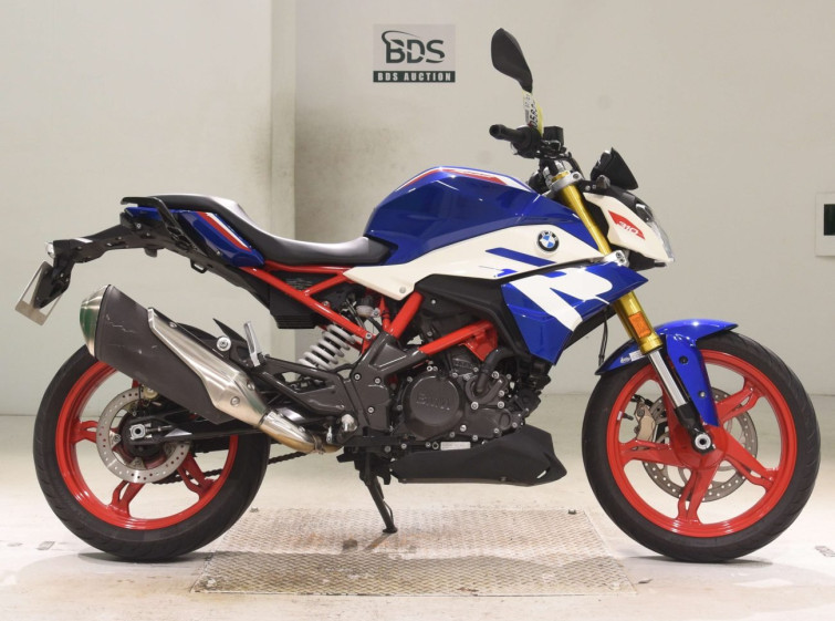 Мотоцикл BMW G310R с пробегом 10417 km