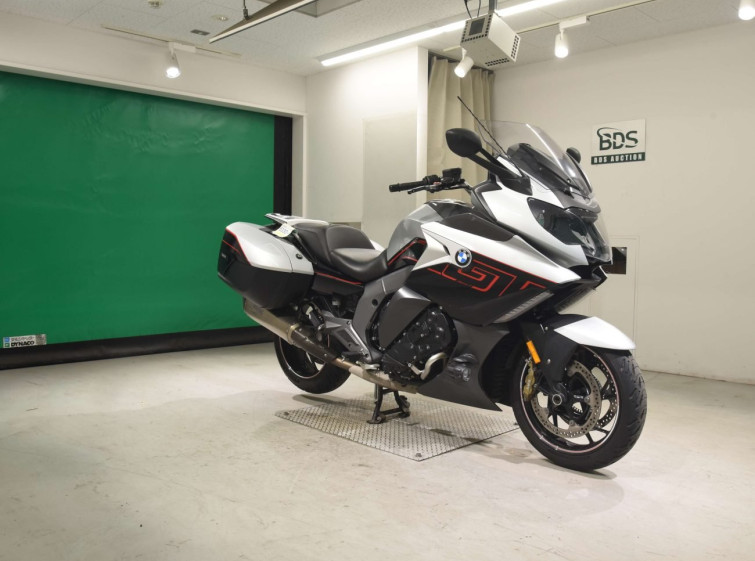 Мотоцикл BMW K1600GT з пробігом 49847 km