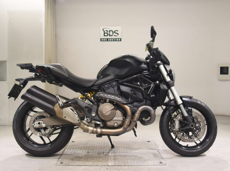 Мотоцикл Ducati MONSTER 821 с пробегом 5450 km