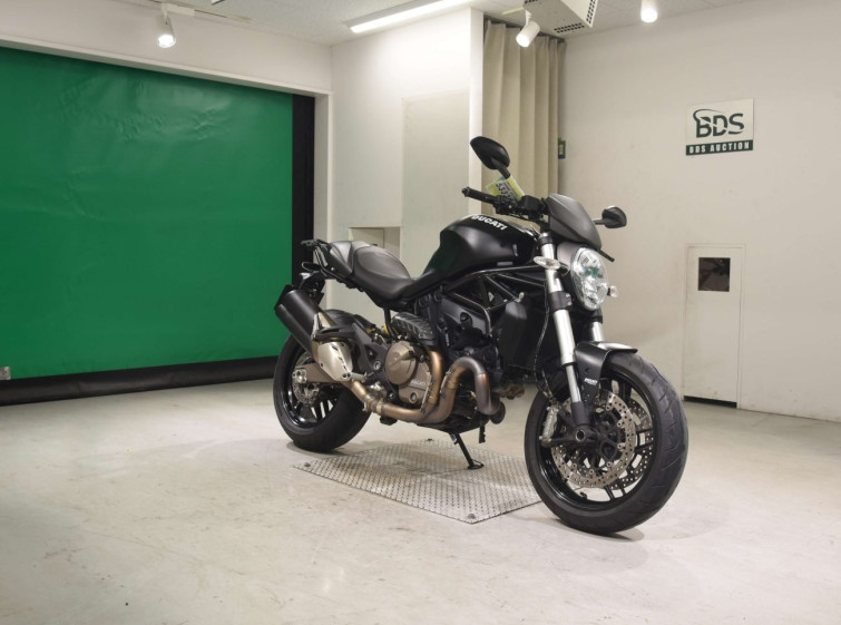 Мотоцикл Ducati MONSTER 821 с пробегом 5450 km