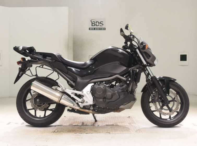Мотоцикл Honda NC700S з пробігом 27555 km