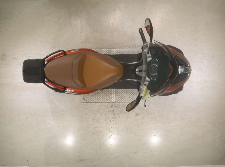 Мотоцикл Piaggio MP3 300 з пробігом 693 km