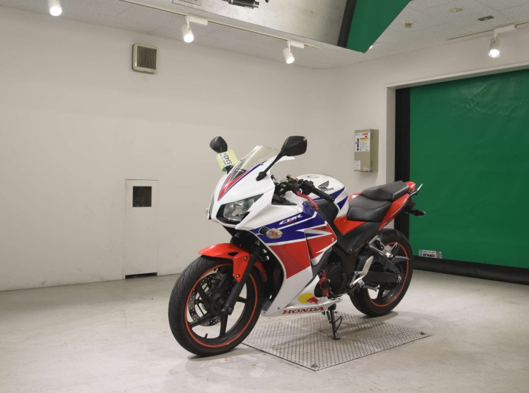 Мотоцикл Honda CBR250RA с пробегом 21098 km