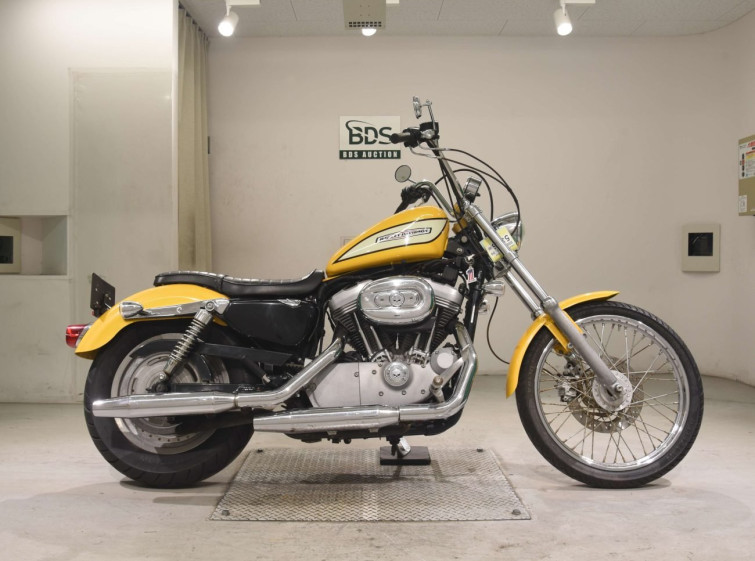 Мотоцикл HD SPORTSTER CUSTOM XL883C с пробегом 14076 km