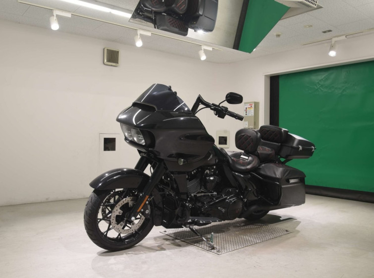 Мотоцикл HD SOFTAIL FXDRS1870 с пробегом 2495 km