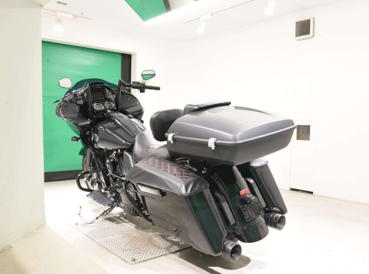 Мотоцикл HD SOFTAIL FXDRS1870 с пробегом 2495 km