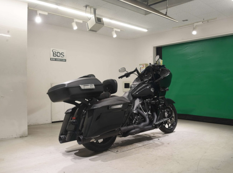 Мотоцикл HD SOFTAIL FXDRS1870 с пробегом 2495 km