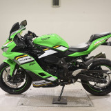 Мотоцикл Kawasaki ZX-4RR з пробігом 2958 km