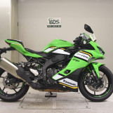 Мотоцикл Kawasaki ZX-4RR з пробігом 2958 km