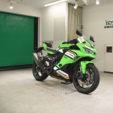 Мотоцикл Kawasaki ZX-4RR з пробігом 2958 km