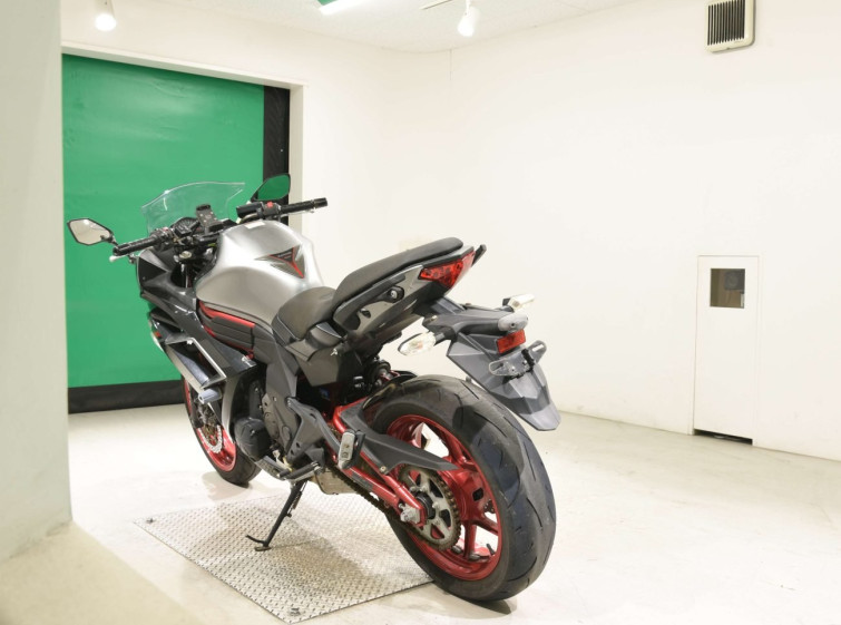 Мотоцикл Kawasaki NINJA400A з пробігом 5967 km