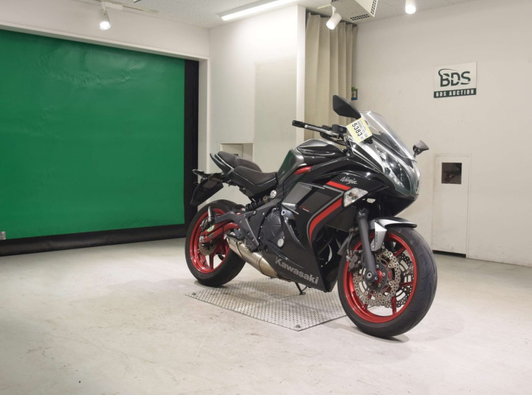 Мотоцикл Kawasaki NINJA400A з пробігом 5967 km