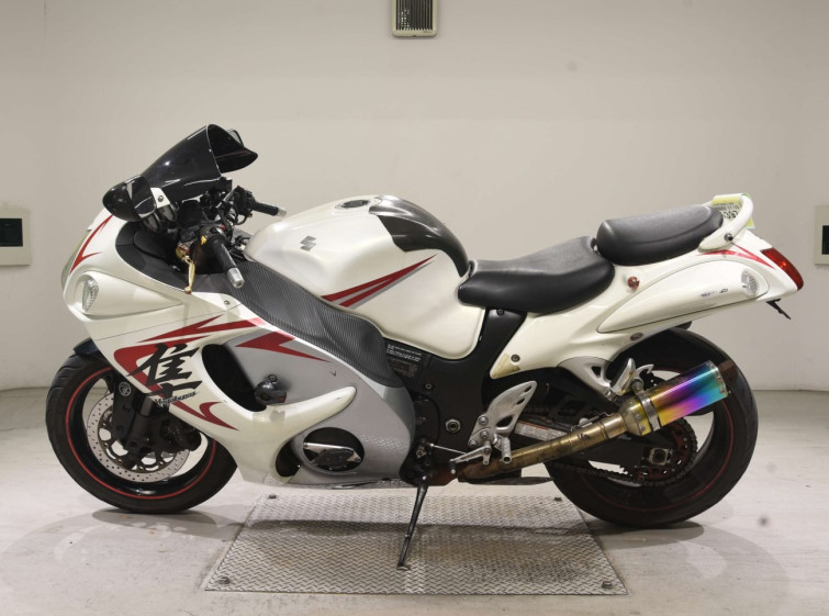 Мотоцикл Suzuki GSX1300R HAYABUSA с пробегом 168779 km
