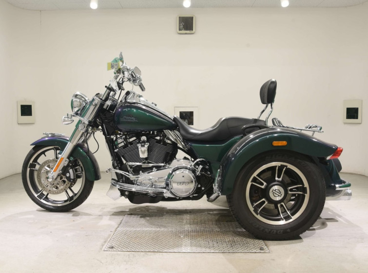 Мотоцикл HD FREEWHEELER FLRT1870 з пробігом 6224 km