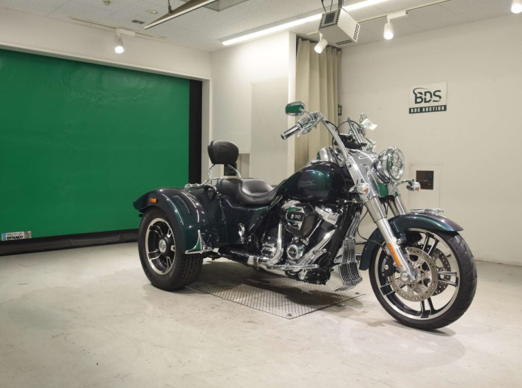 Мотоцикл HD FREEWHEELER FLRT1870 з пробігом 6224 km