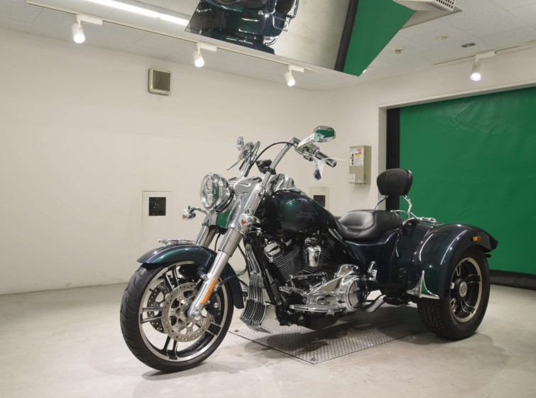 Мотоцикл HD FREEWHEELER FLRT1870 з пробігом 6224 km