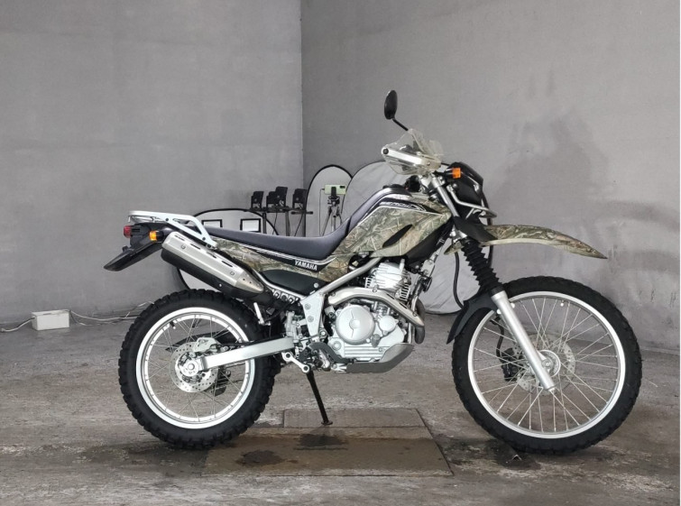 Мотоцикл Yamaha SEROW XT250 с пробегом 3047 km