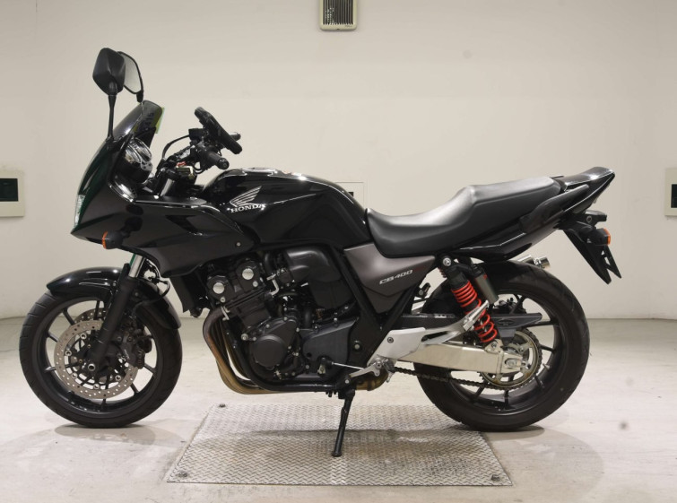 Мотоцикл Honda CB400SFA BOLDOR с пробегом 8014 km